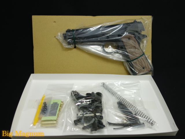 ガバメント M1911A1 ブラックABS 組立キット