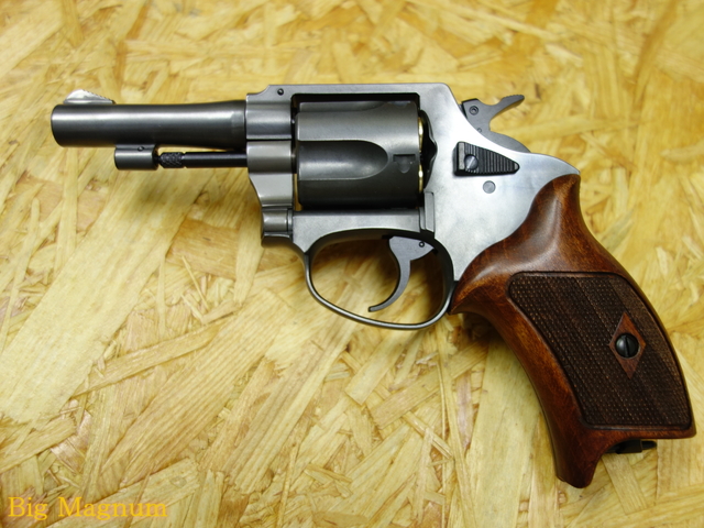 ポリスリボルバー 77mm銃身
