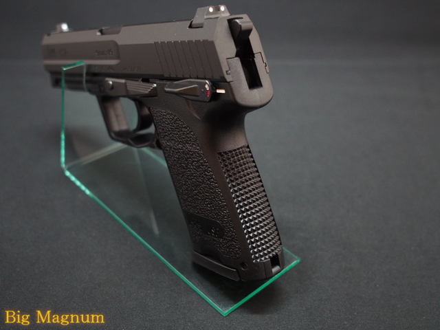 東京マルイ】 USP フルサイズ 東京マルイ】 USP フルサイズ